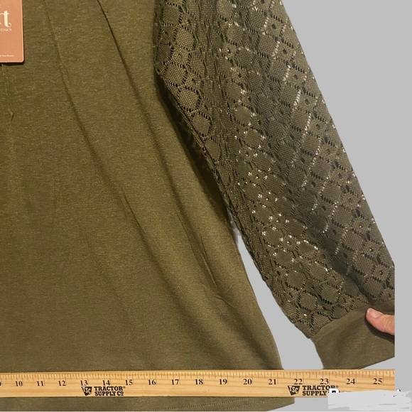 Boho Blouse Pleated Bodice Delicate Olive Crew Neck Lace long sleeves New w/ tag - Picture 9 of 11